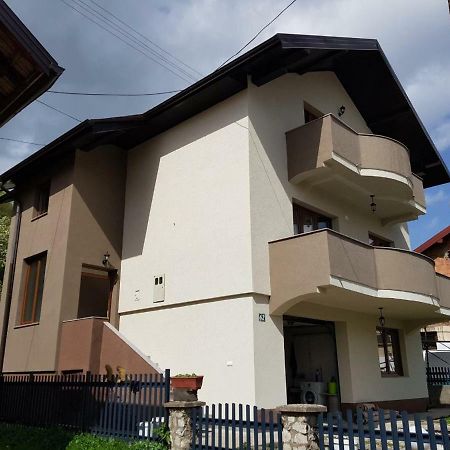 Visoko Homestay Buitenkant foto