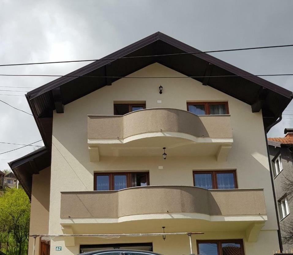 Visoko Homestay Buitenkant foto